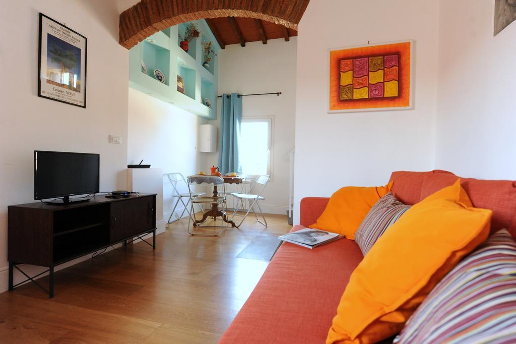 Acacia Firenze - Ciclamino Apartment Екстериор снимка